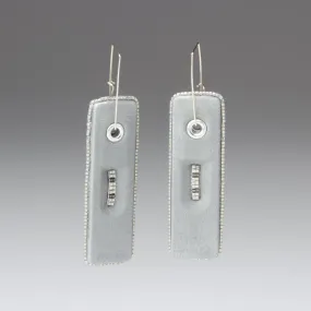 Diagnostic Earrings: Positive