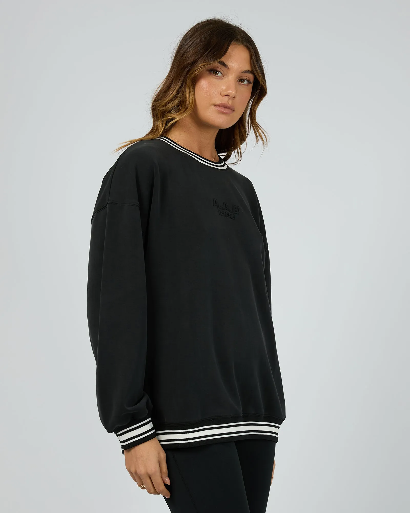 Luxe Active College Crew Sweater Black